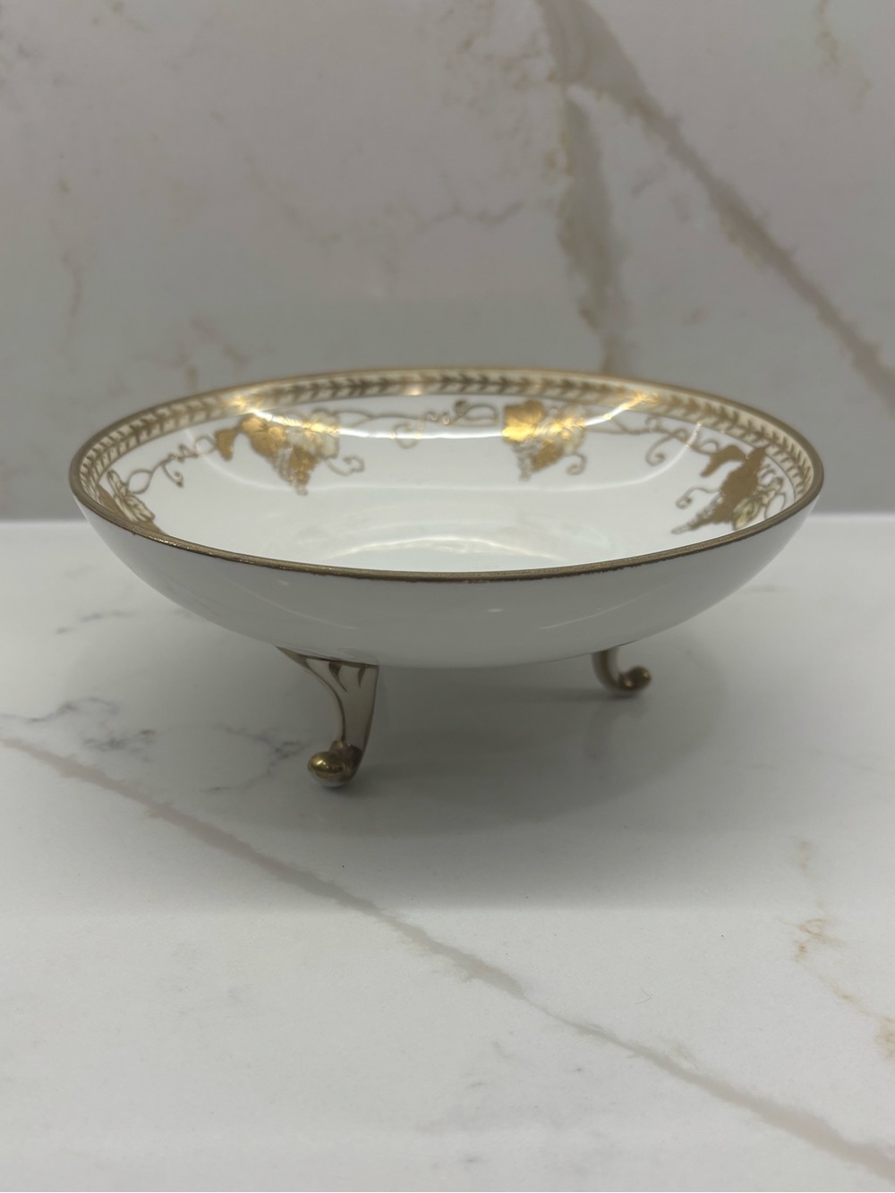 Antique Hand Painted Nippon Footed Porcelain Dish Gold Gilt Grape Vine Leaves